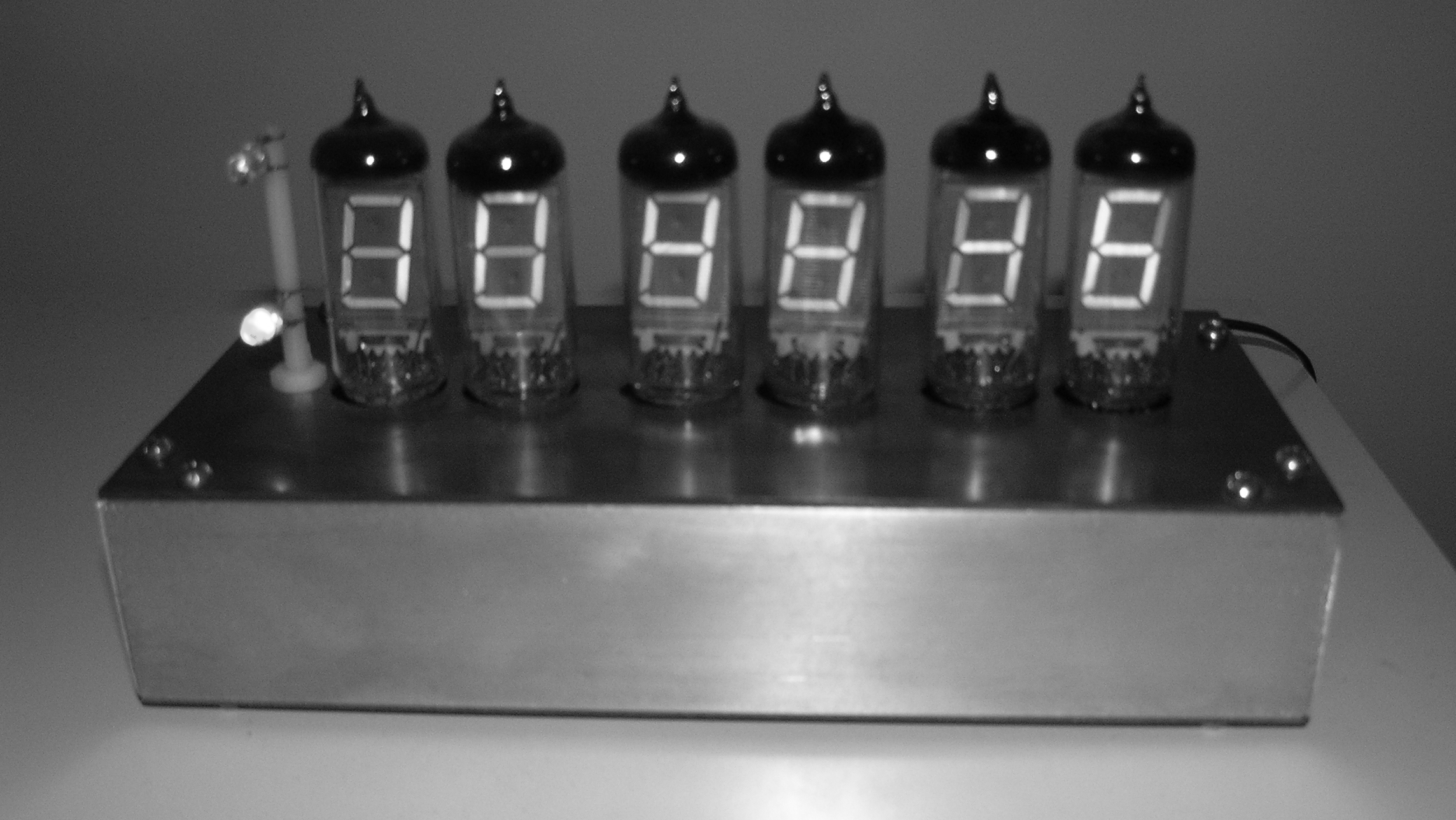 Vacuum-Fluorescent-Display-VFD-Tube-Clock-IV12
